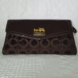 COACH Colorblock Wallet Signature Canvas & Leather